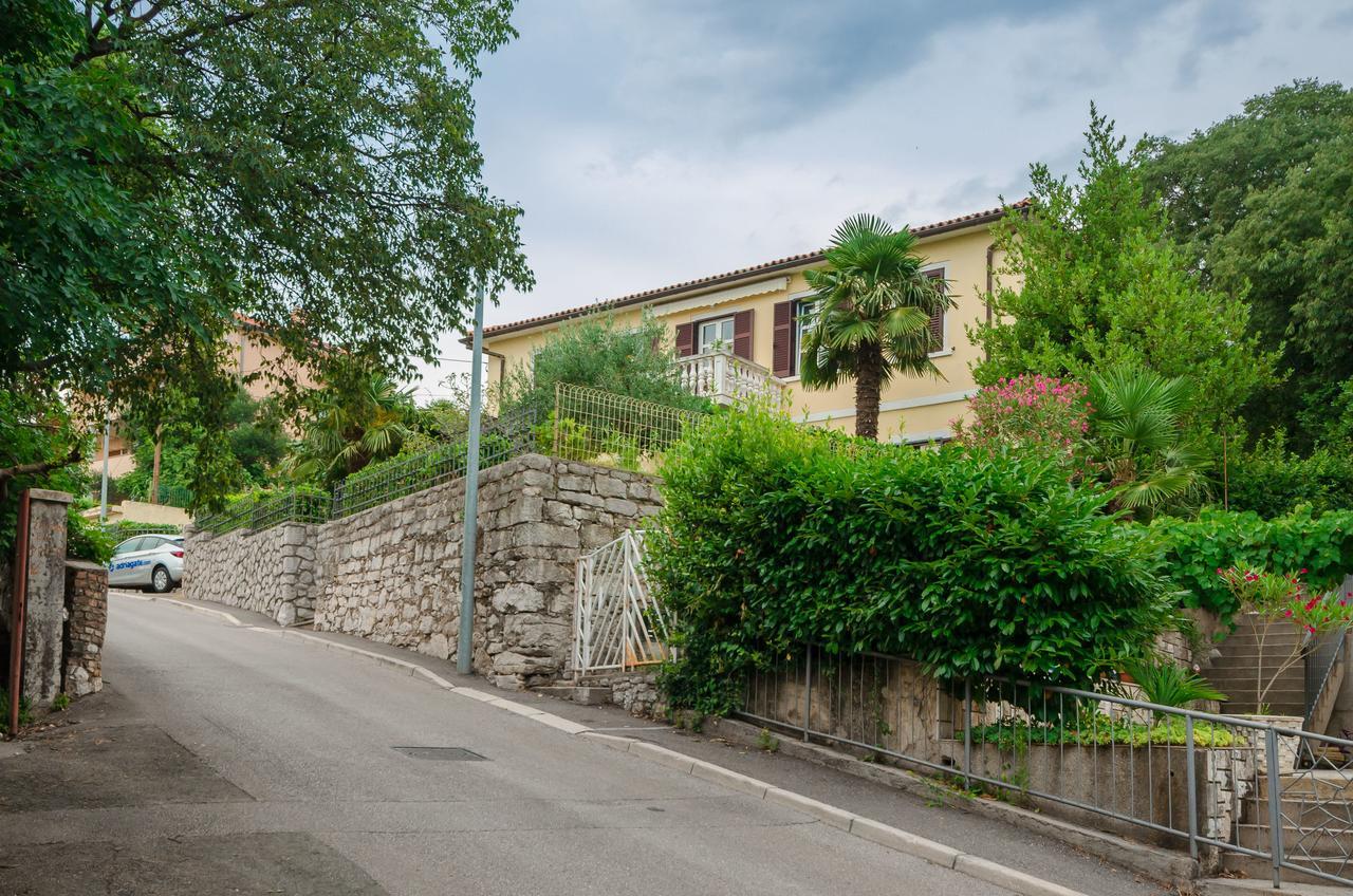 Apartment Aleksandra Rijeka Exterior photo